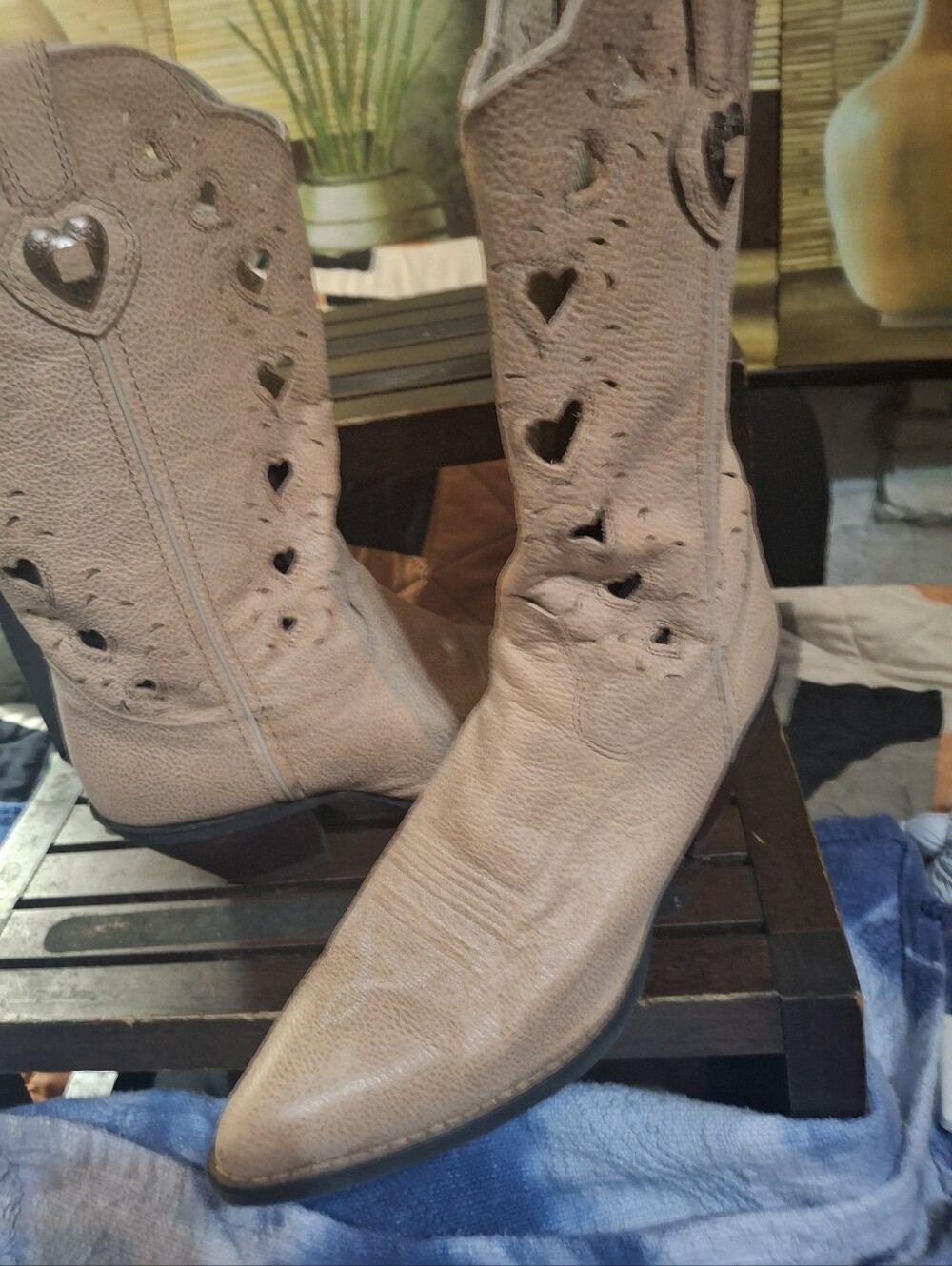 Durango Women's Lace-Up Western Boots in Light Tan